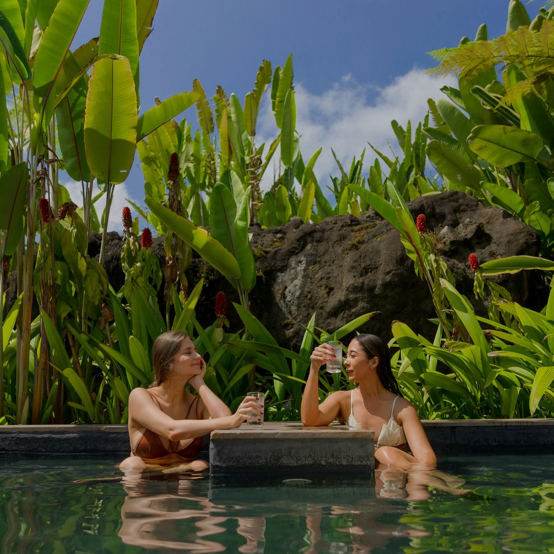 Destination stories
